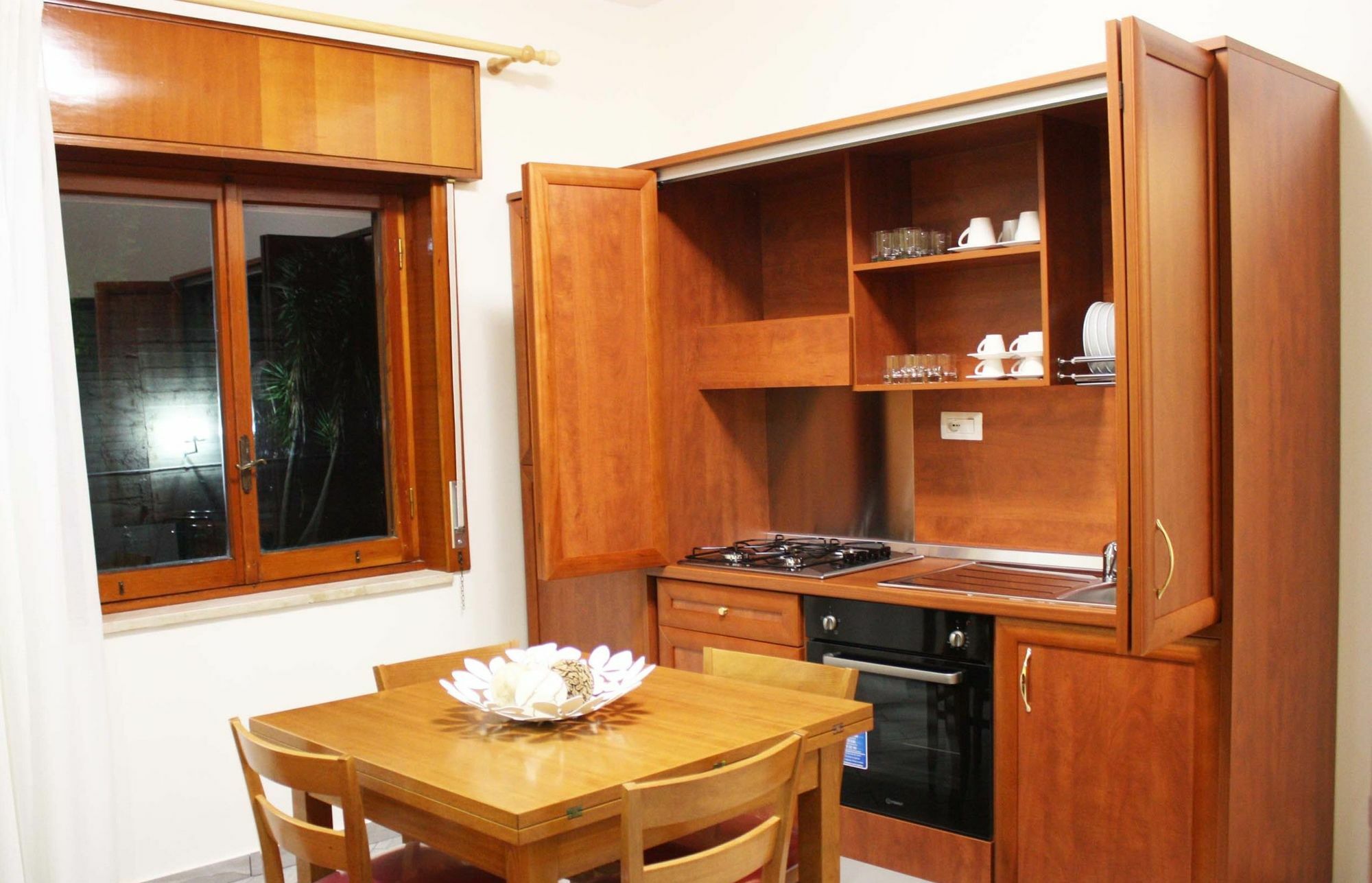 L'Essenzial Living Apartment Месина Екстериор снимка